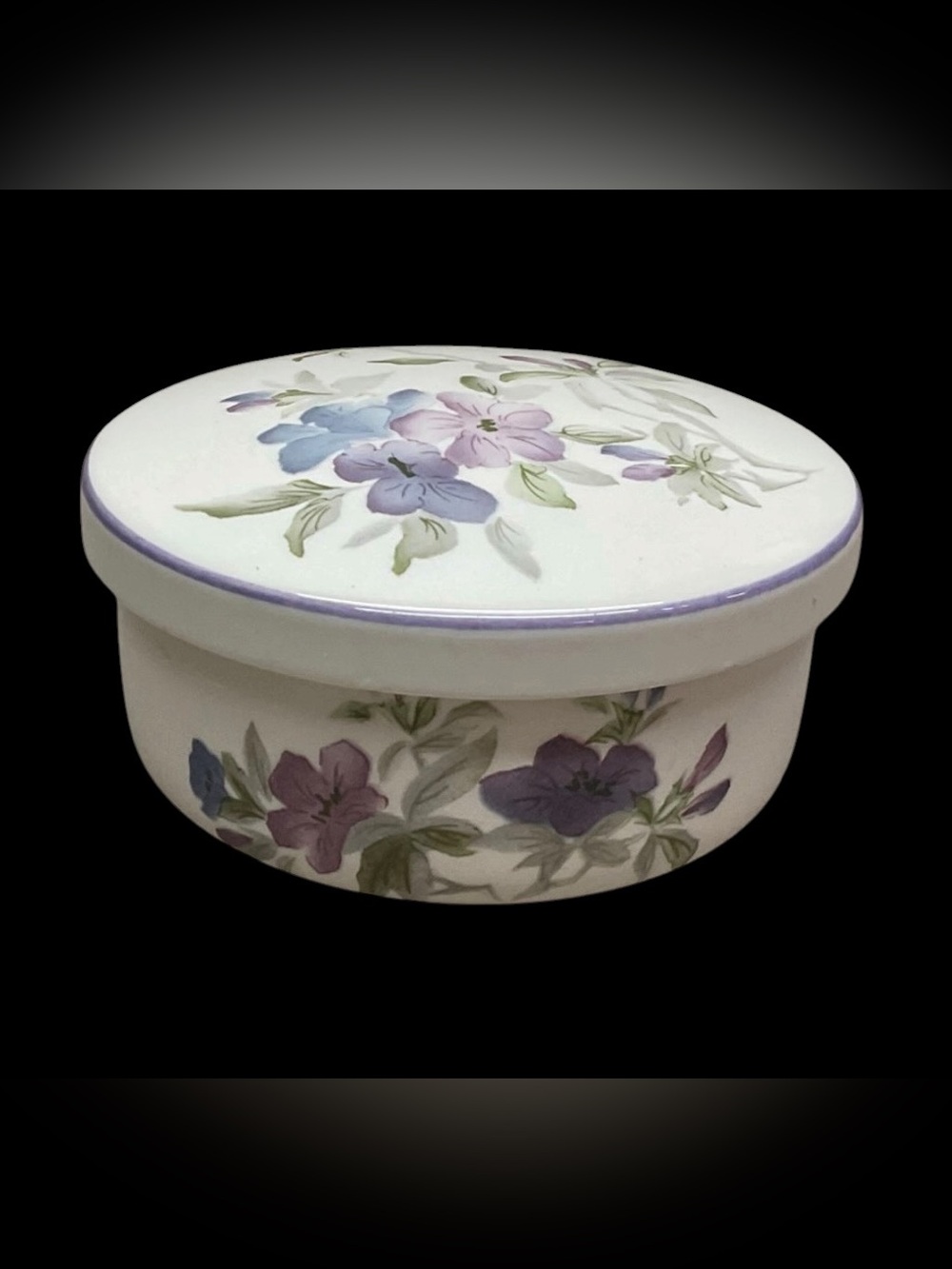 Vintage Hankook Chinaware Lidded Bowl / Trinket Dish